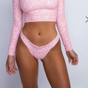 Kira Bottom in Muskoka print NWT